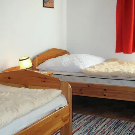 Kunzhof-4 By Interhome Lägenhet Winklern (Villach-Land)